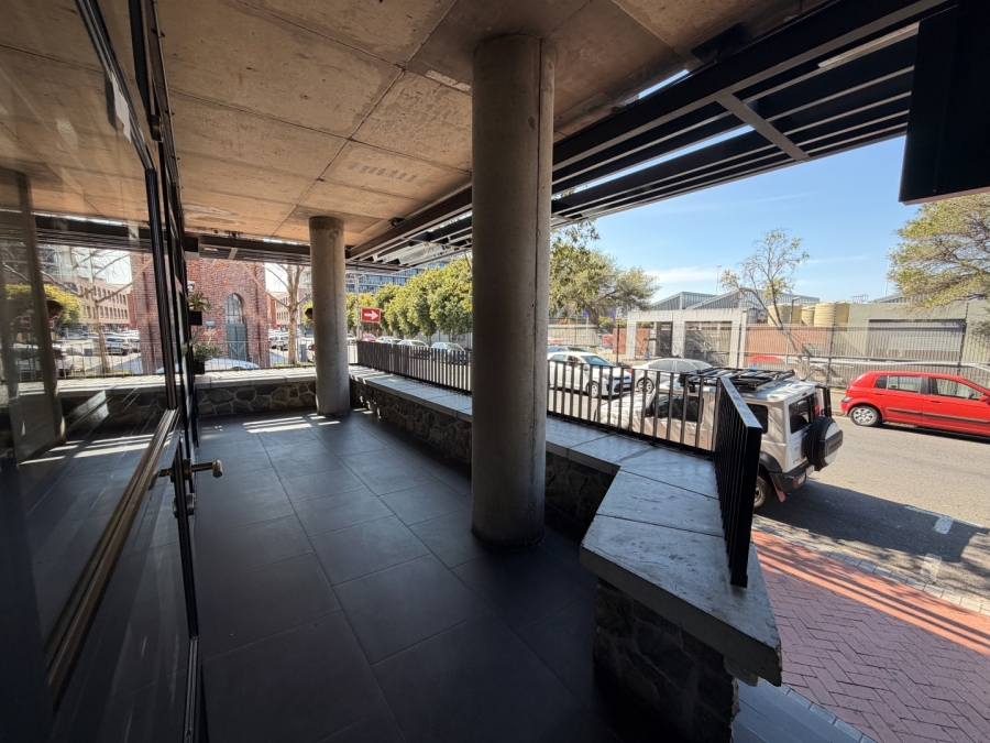 To Let Commercial Property for Rent in De Waterkant Western Cape